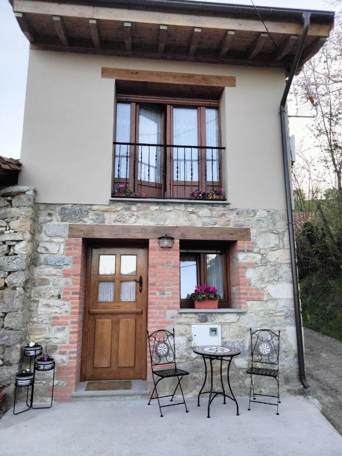 El Arniu Apartment Onís Exterior foto